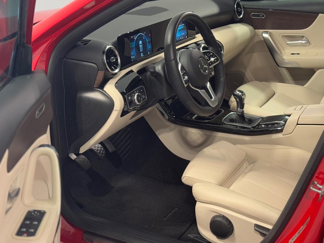 Mercedes-benz A 180 Sport AMG LINE