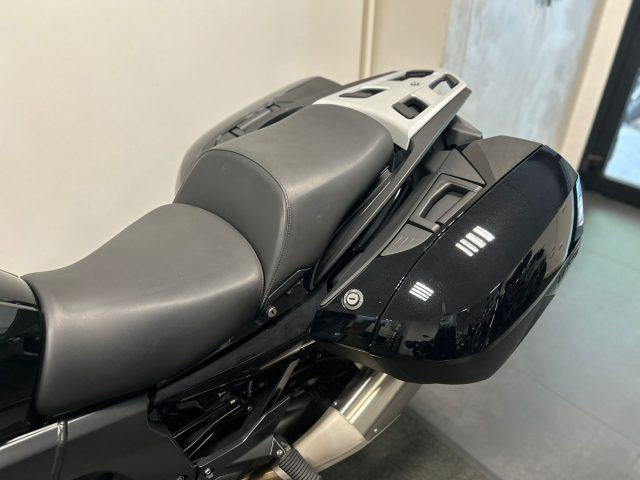 BMW K 1600 GT BMW K 1600 GT