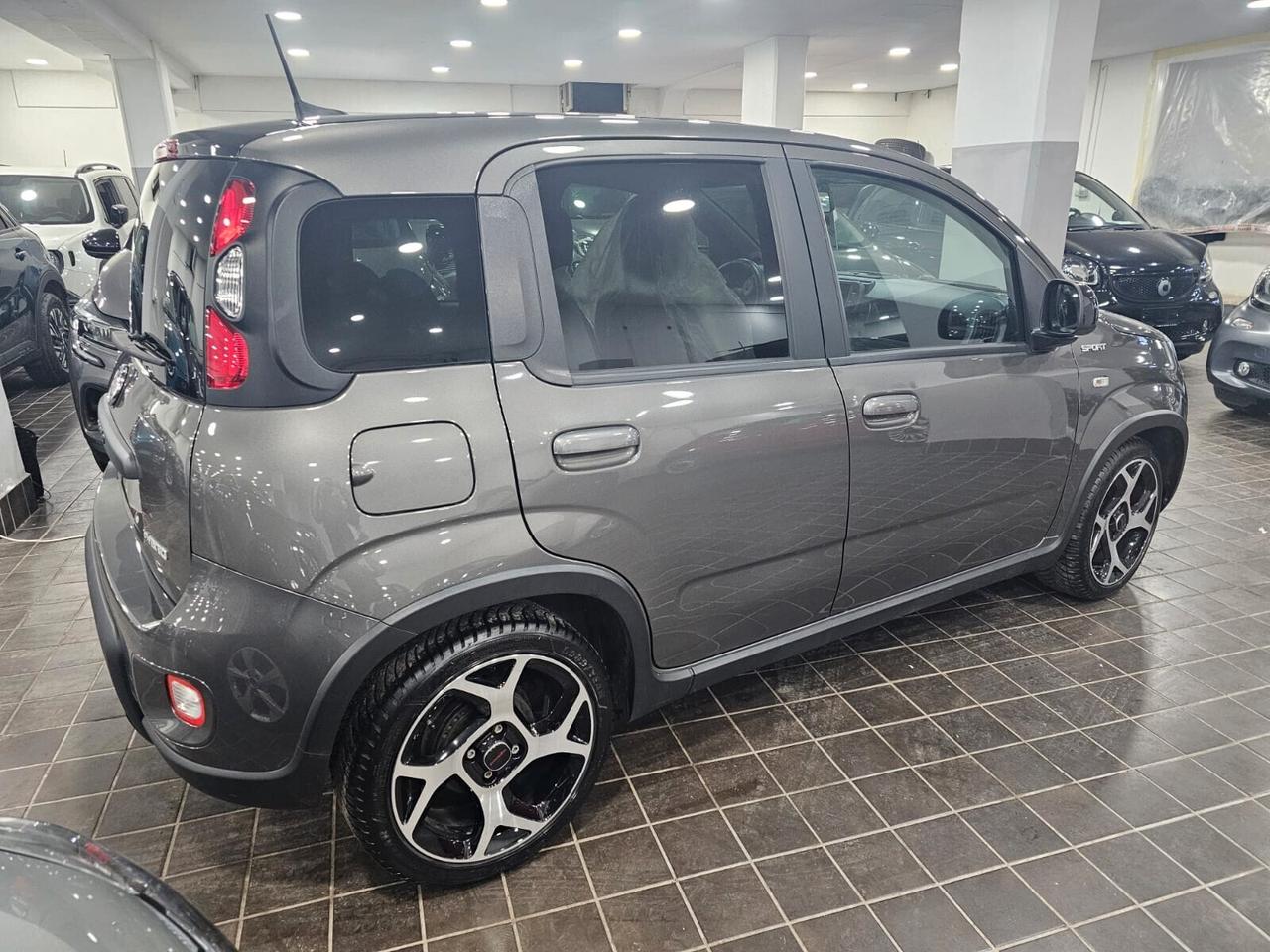 Fiat Panda 1.0 FireFly S&S Hybrid Sport