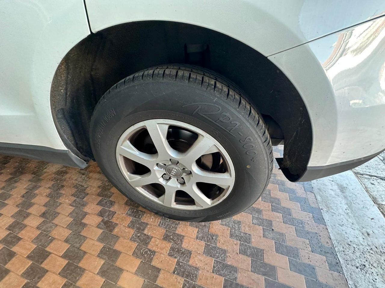Audi Q5 2.0 tdi quattro 143cv dpf