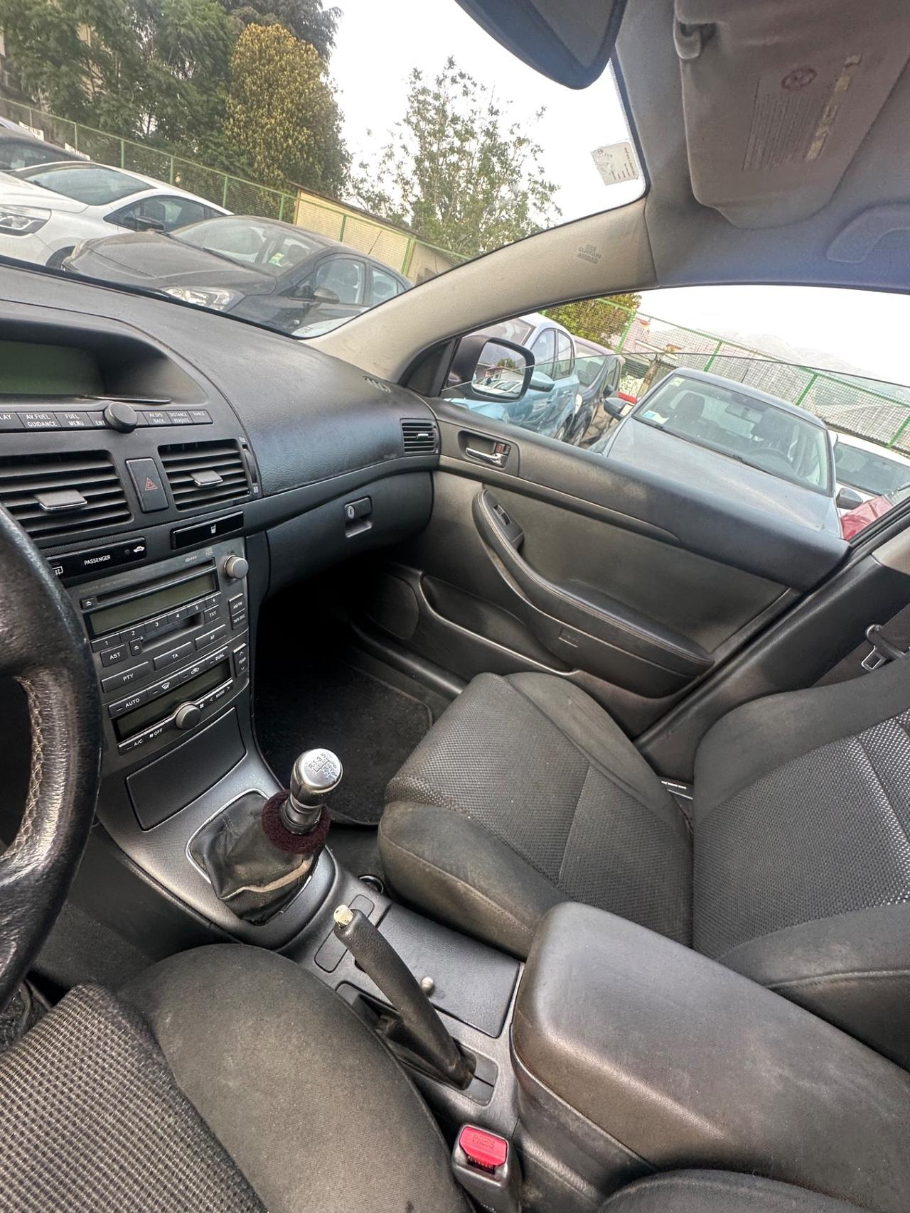 Toyota Avensis 2.2 D-4D 16V Station Wagon