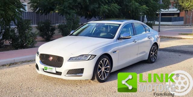 JAGUAR XF 3.0 D 300 CV Prestige Bus. MANUTENZIONE - JAGUAR