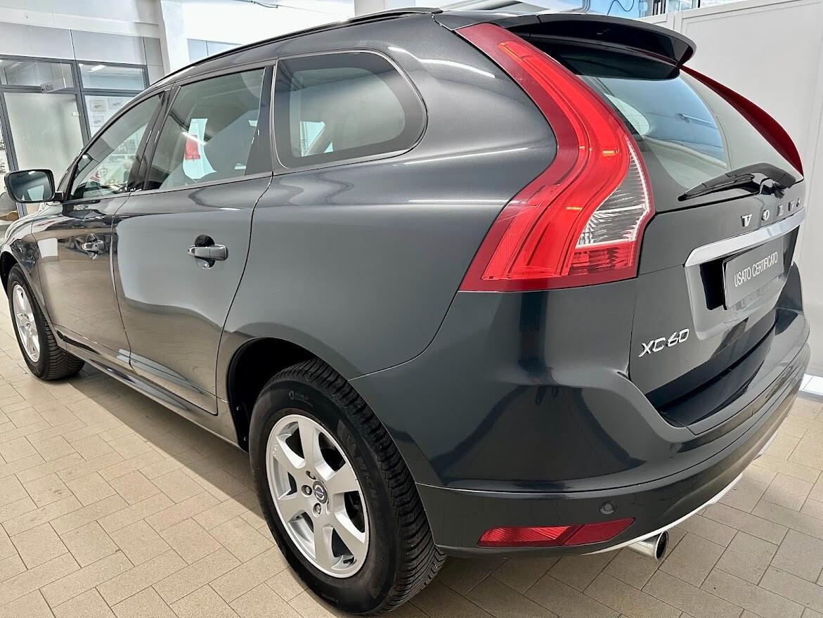 Volvo XC 60 XC60 I 2014 2.0 d3 Business 136cv