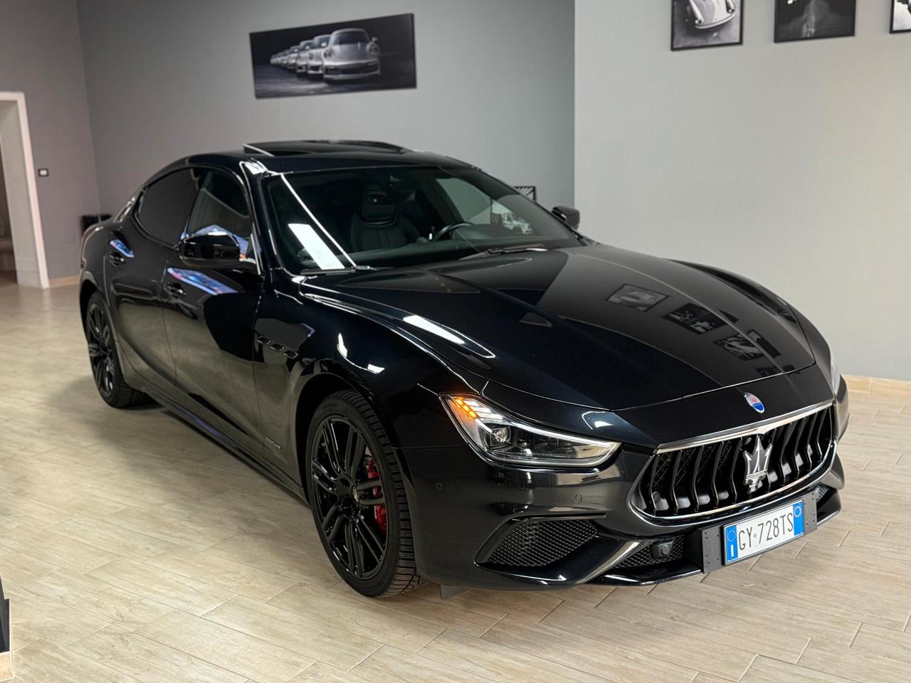 Maserati Ghibli V6 Diesel 275 CV Gransport VERSIONE NERISSIMO/TETTUCCIO
