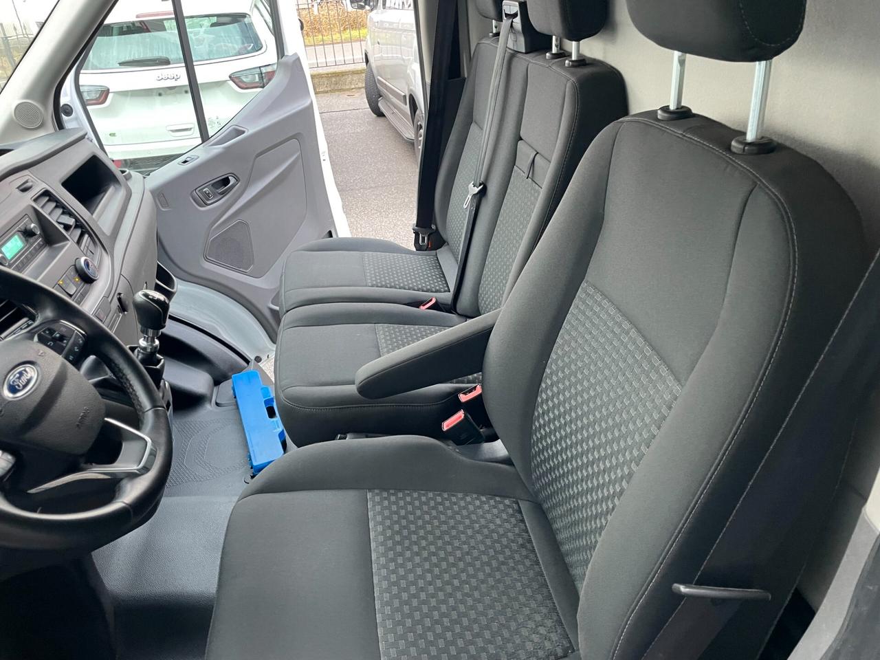 Ford Transit 350 2.0TDCi EcoBlue MHEV 130CV L2H2 Trend