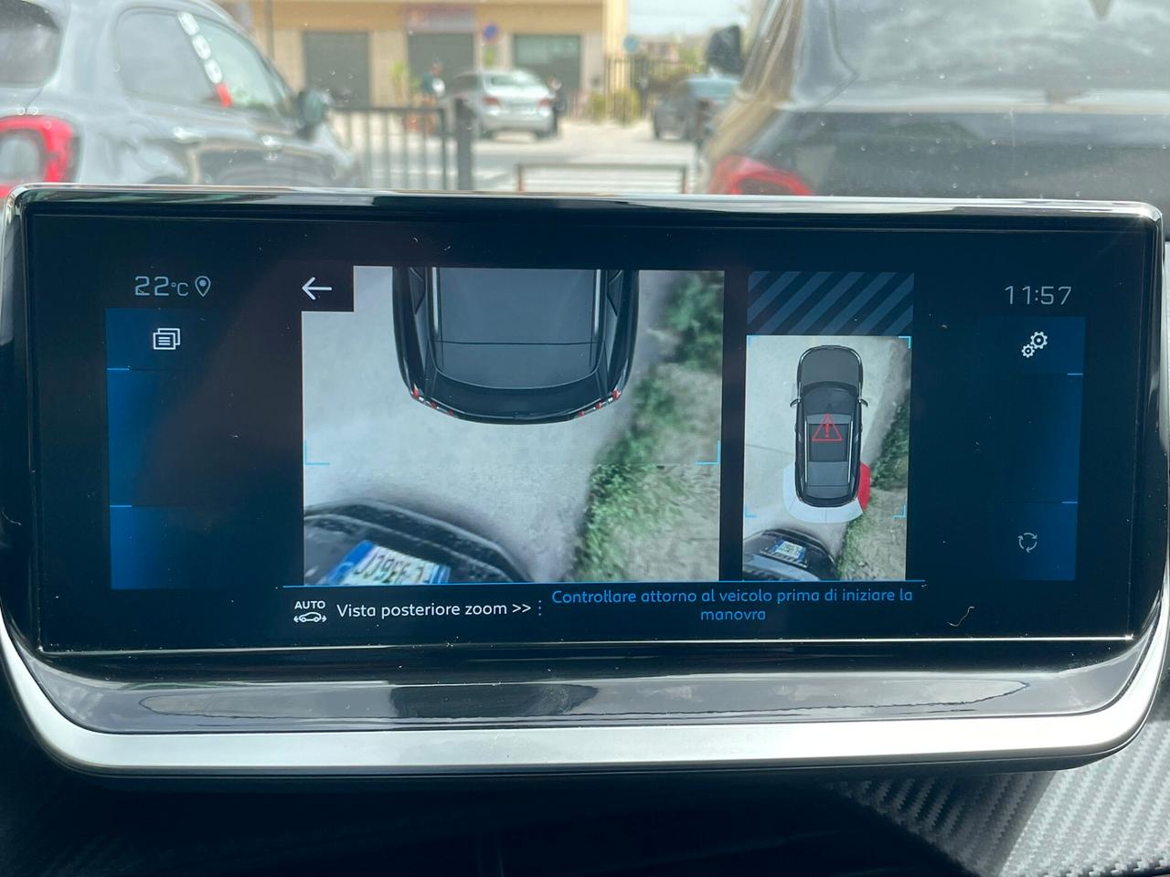 Peugeot 2008 BlueHDi 130 S&S EAT8 Allure