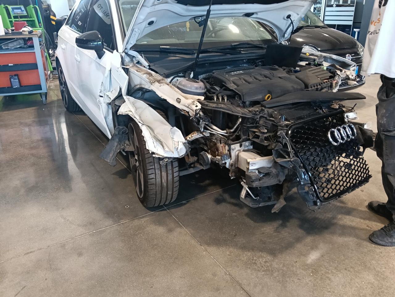 Audi A3 SPB 1.6 TDI clean diesel Business