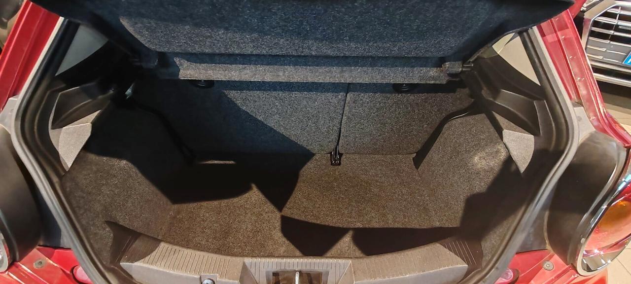 Alfa Romeo MiTo 1.4 105 CV M.air S&S Distinctive Sport Pack