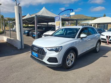 Audi Q3 2.0 tdi 150cv s-tronic anno 2020