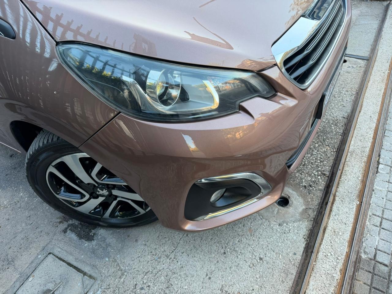 Peugeot 108 VTi 68 5 porte Active TOP!