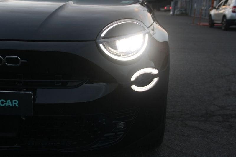 FIAT 600 600 Hybrid 100 CV DCT MHEV La Prima