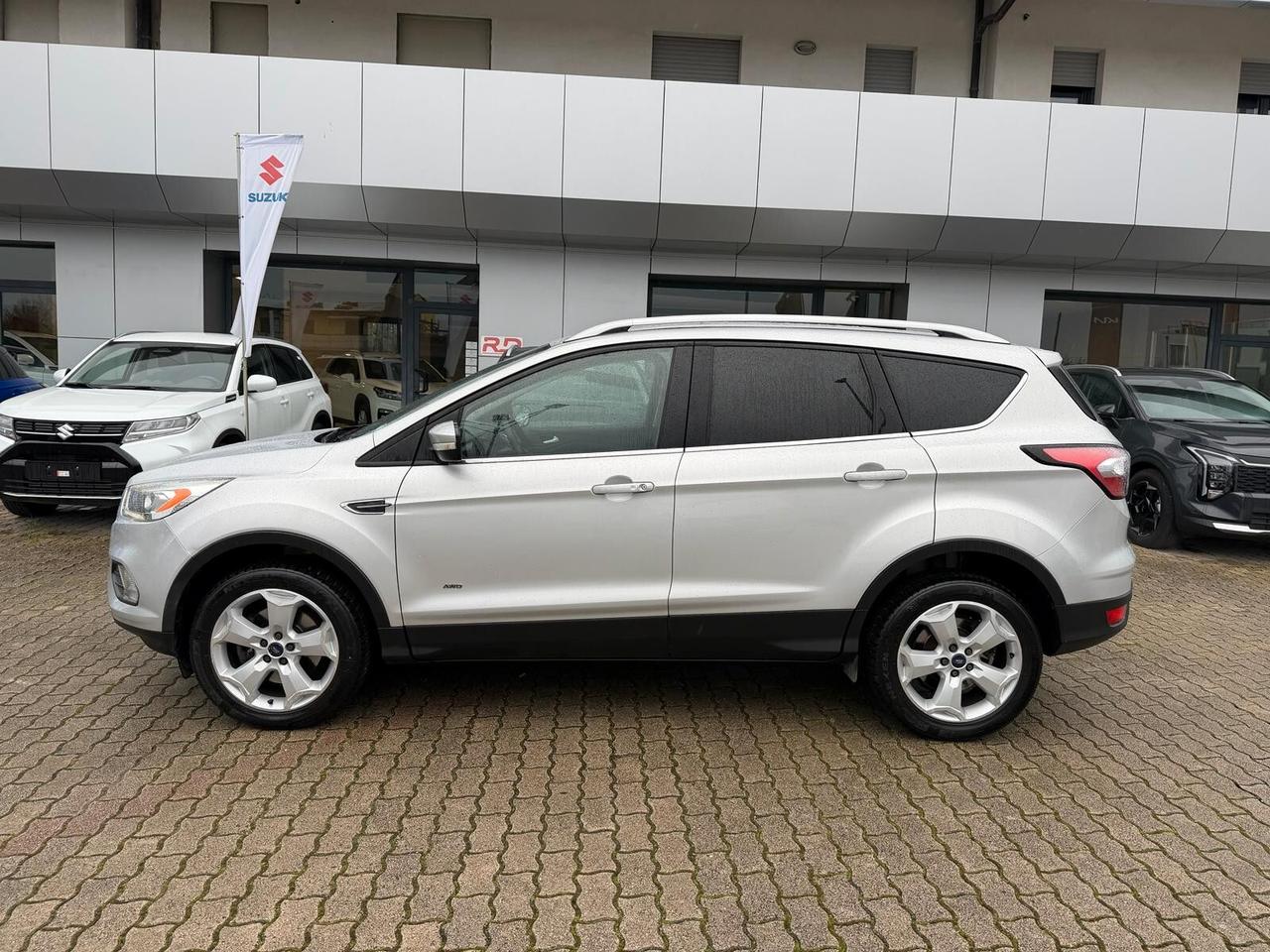 Ford Kuga 2.0 TDCI 150 CV S&S 4WD Titanium