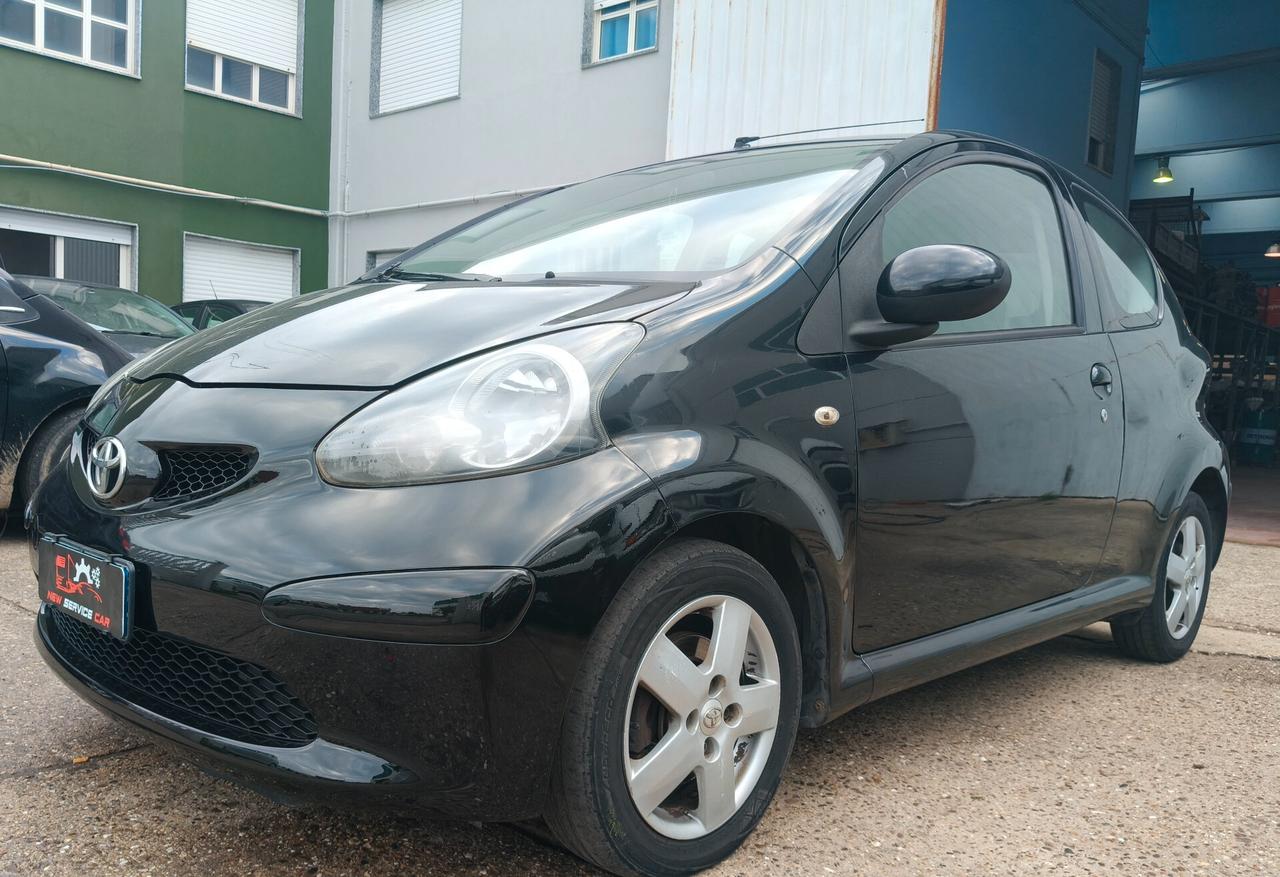 Toyota Aygo 1.0 benzina CON GARANZIA