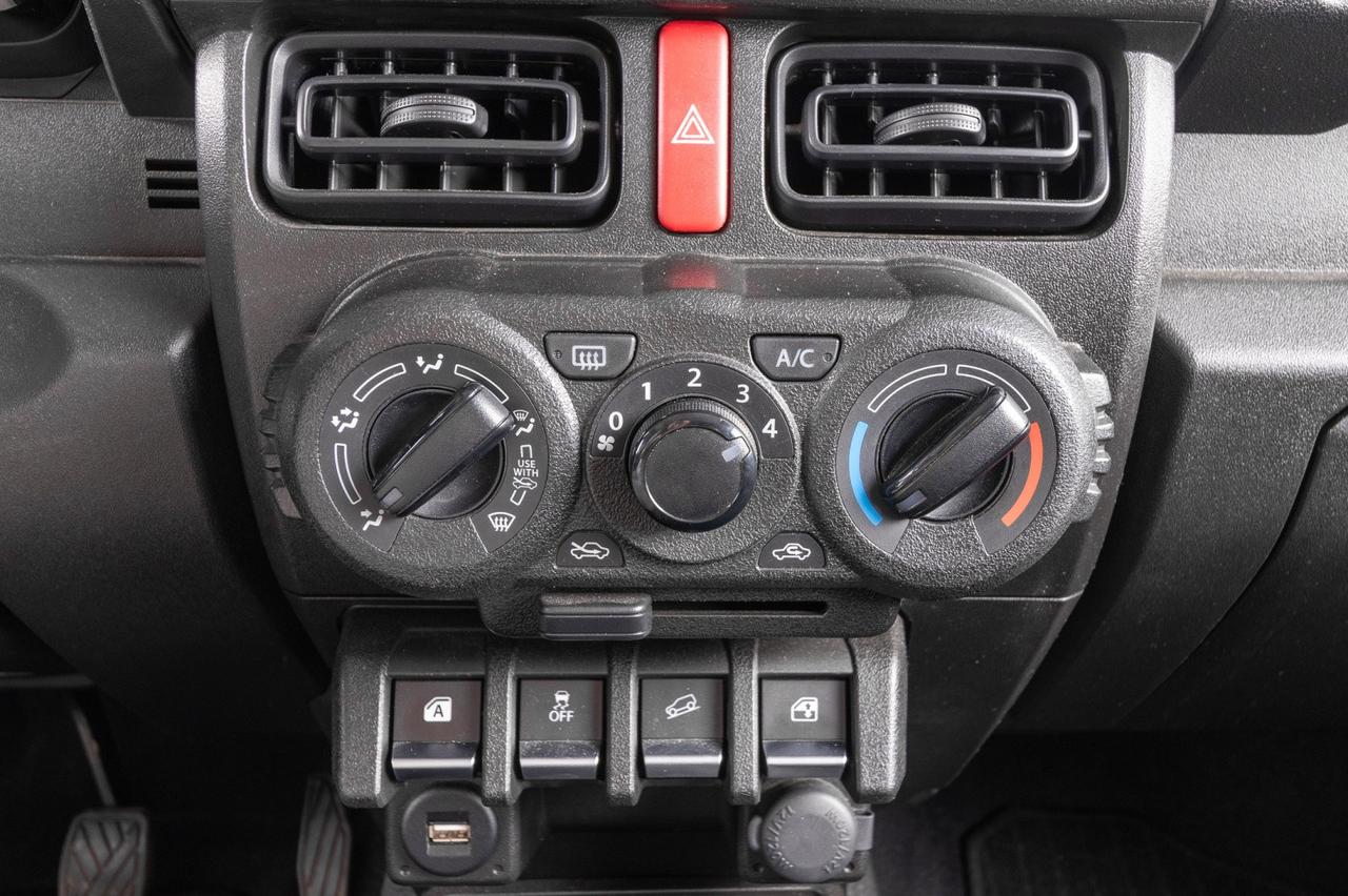 Suzuki Jimny 1.5 Pro 4wd N1