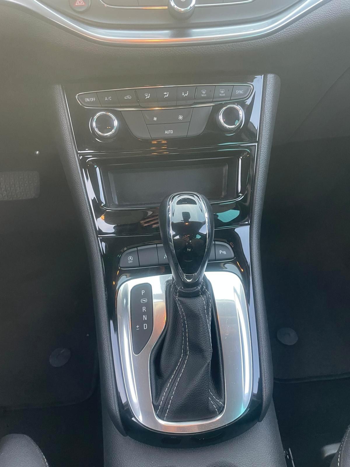 Opel Astra 1.5 CDTI 122 CV S&S AT9 Sports Tourer Ultimate