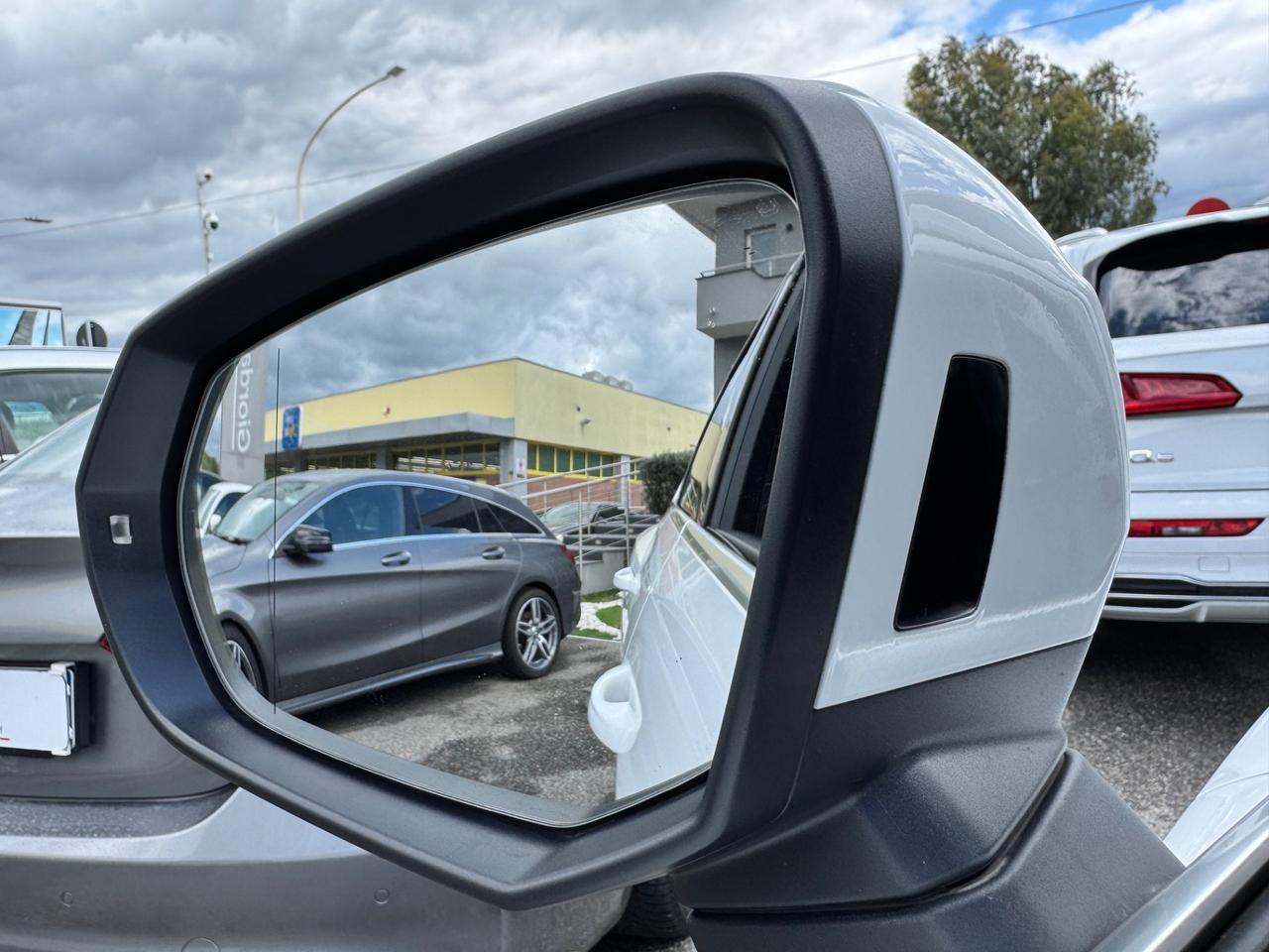 Audi Q3 SPB 35 TDI S tronic S line edition in garanzia