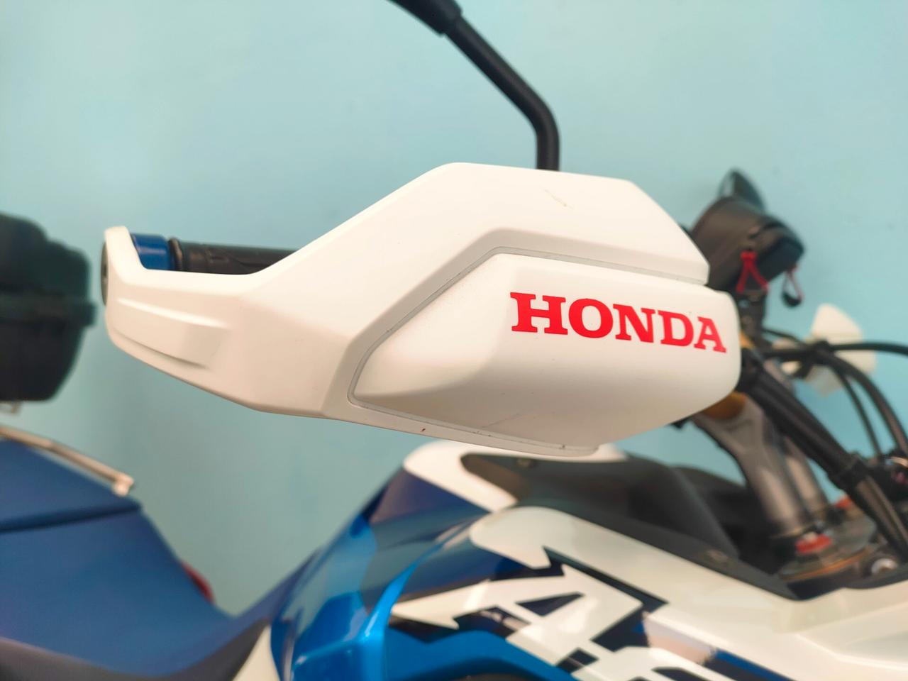 Honda AFRICA TWIN - Versione 30.mo Anniversario