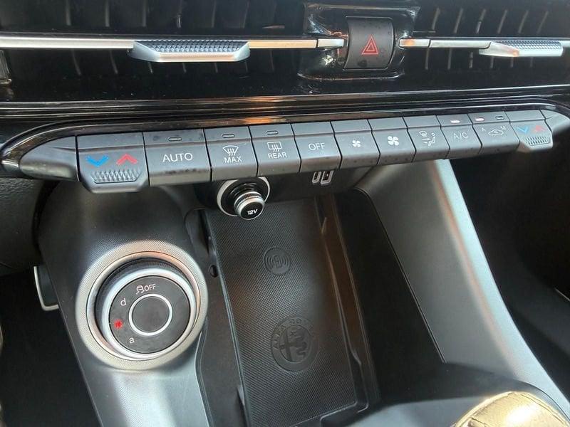 Alfa Romeo Tonale 1.5 130cv Hybrid TCT7 Speciale