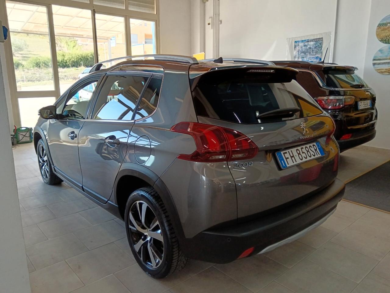 Peugeot 2008 BlueHDi 120 S&S Allure