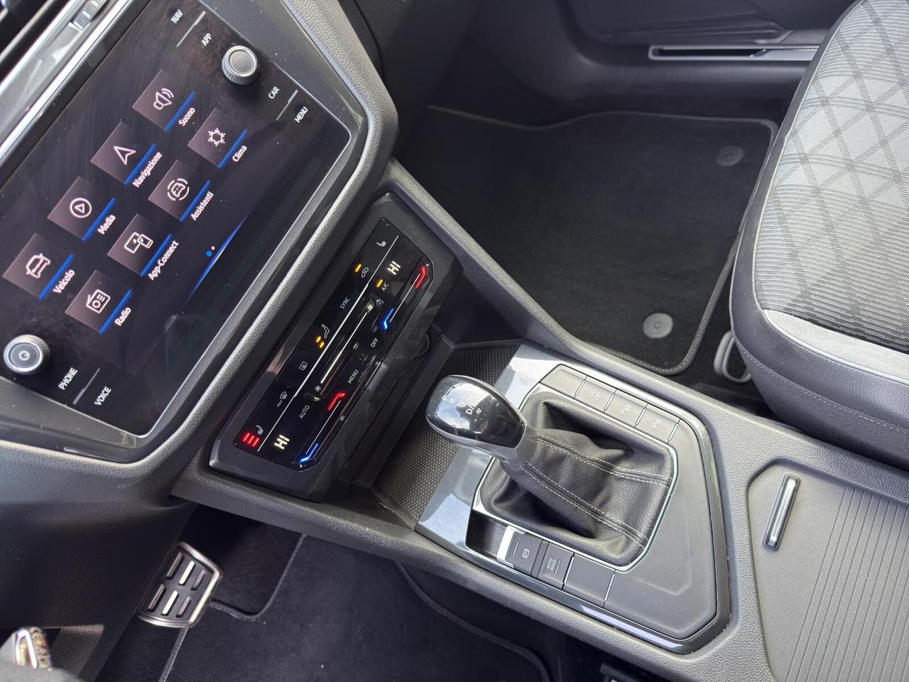 Volkswagen Tiguan 2.0 tdi 150cv dsg R-Line auromatica 2022