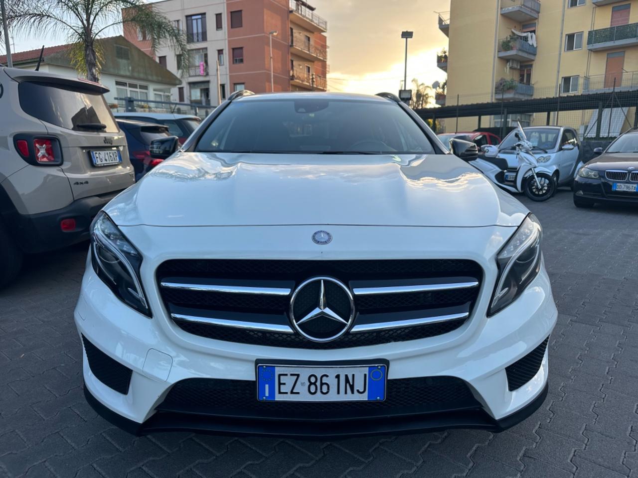 Mercedes-benz GLA 200 180 d Automatic Premium