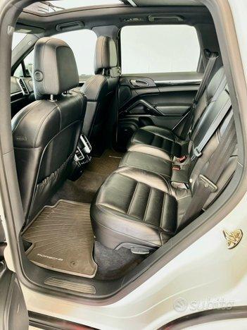 Porsche Cayenne 3.0 Diesel 262 cv, platinium