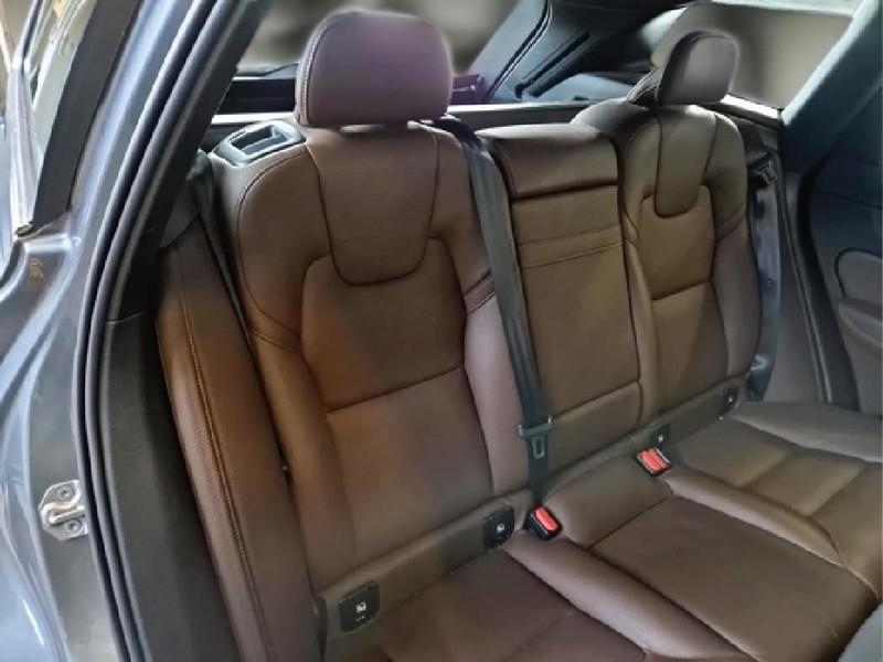 VOLVO XC60 B5 D AWD automatico Inscription