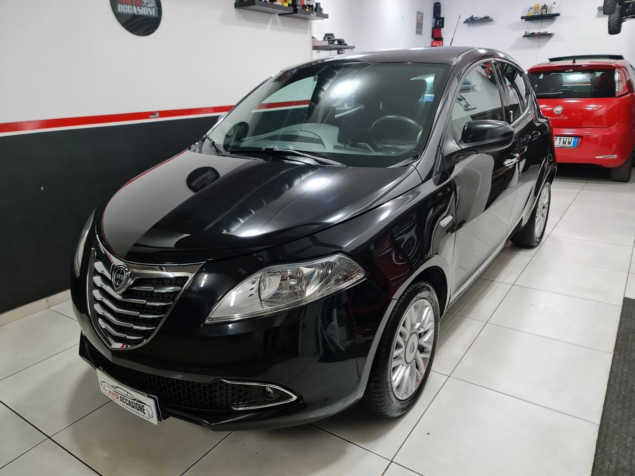 Lancia Ypsilon 1.3 MJT 16V 95 CV 5 porte S&S Gold