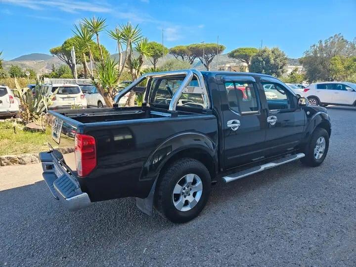 Nissan Navara 2.5 dCi 4 porte Double Cab SE