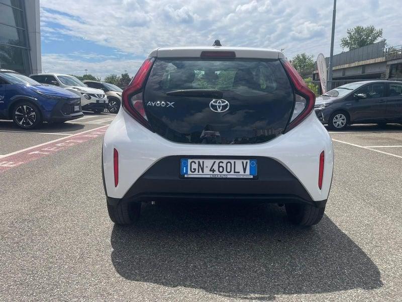Toyota Aygo X 1.0B (72 CV) Active S-CVT