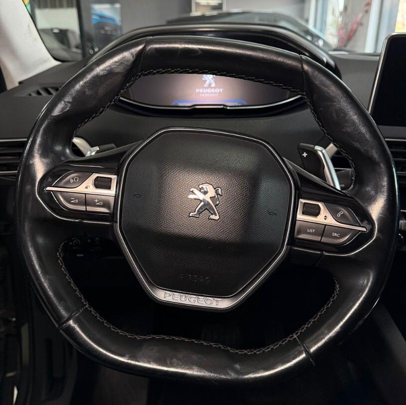 Peugeot 3008 Automatica 2018 Diesel 120CV