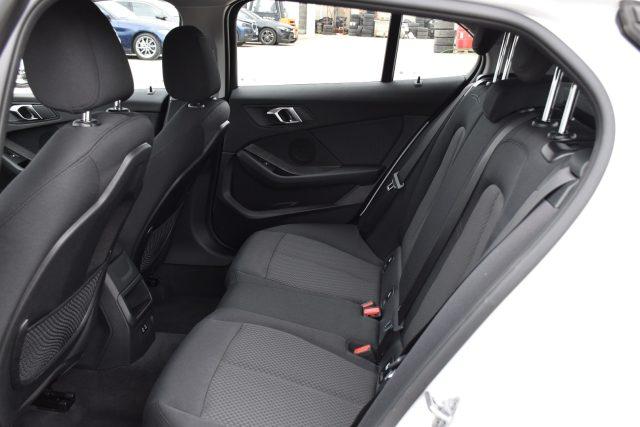 BMW 116 d 5p. Business Advantage