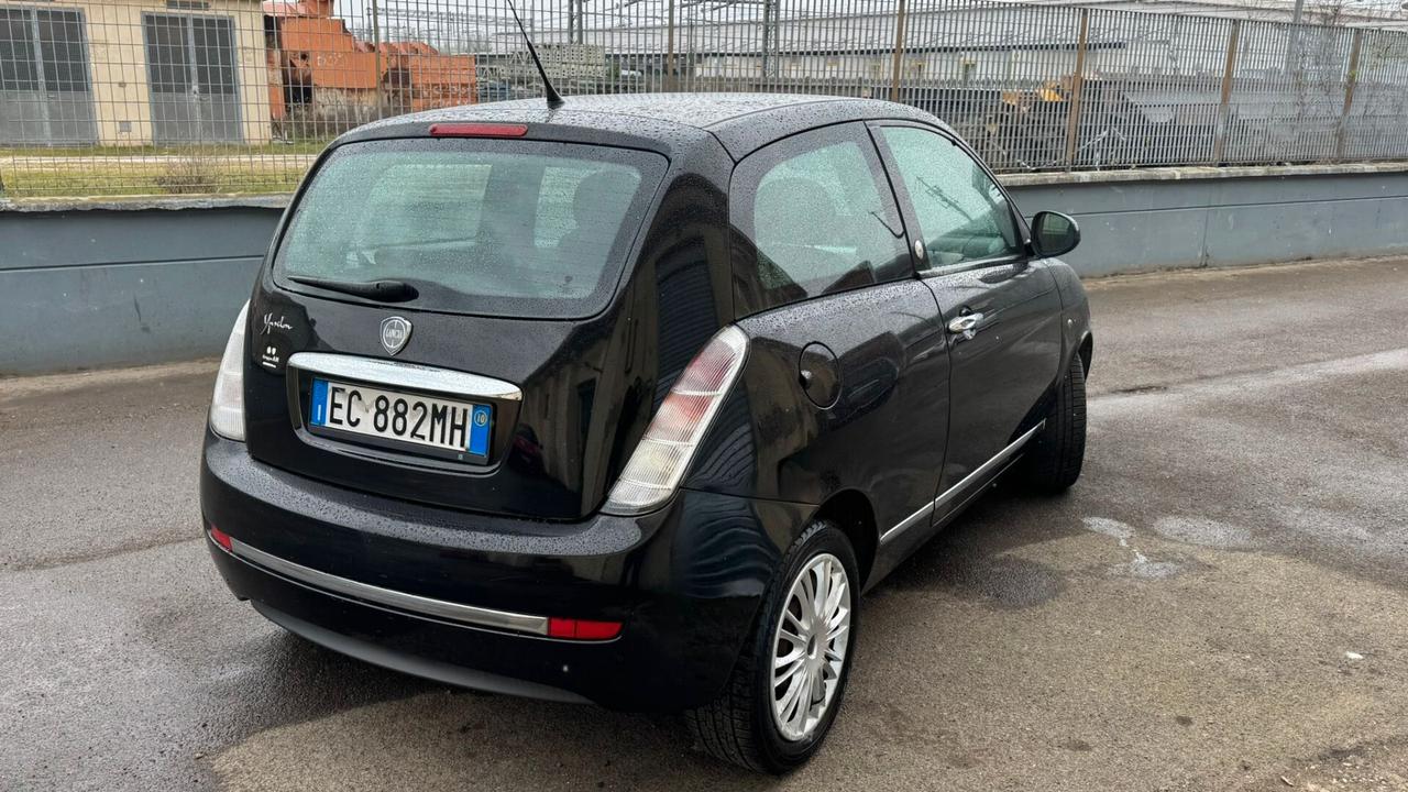 Lancia Ypsilon 1.4 Elle Ecochic GPL
