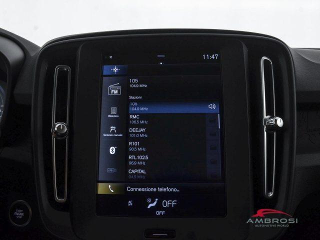 VOLVO XC40 T4 Recharge Plug-in Hybrid automatico Essential 21