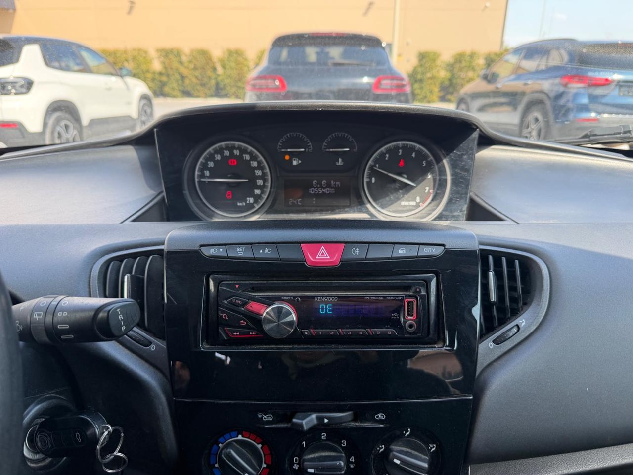 Lancia Ypsilon 1.2 69 CV 5 porte Platinum