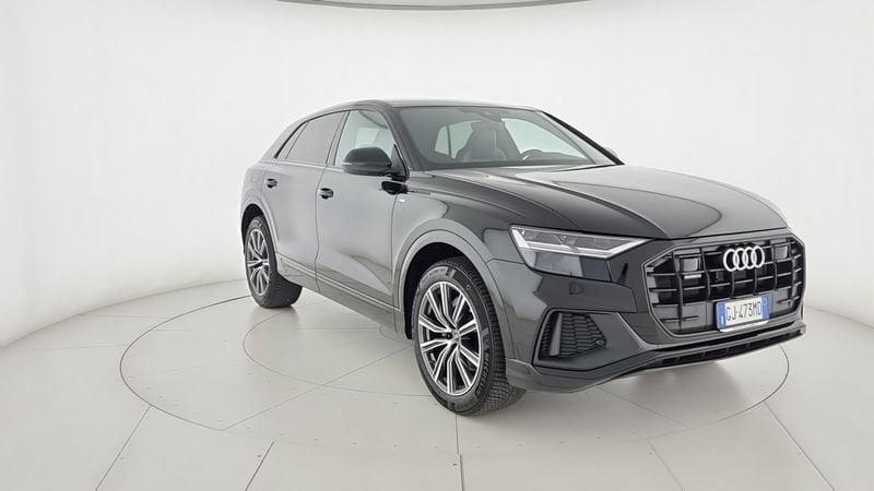 Audi Q8 50 TDI 286 CV quattro tiptronic Sport