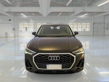AUDI Q3 SPB 35 TDI quattro S tronic Business Plus