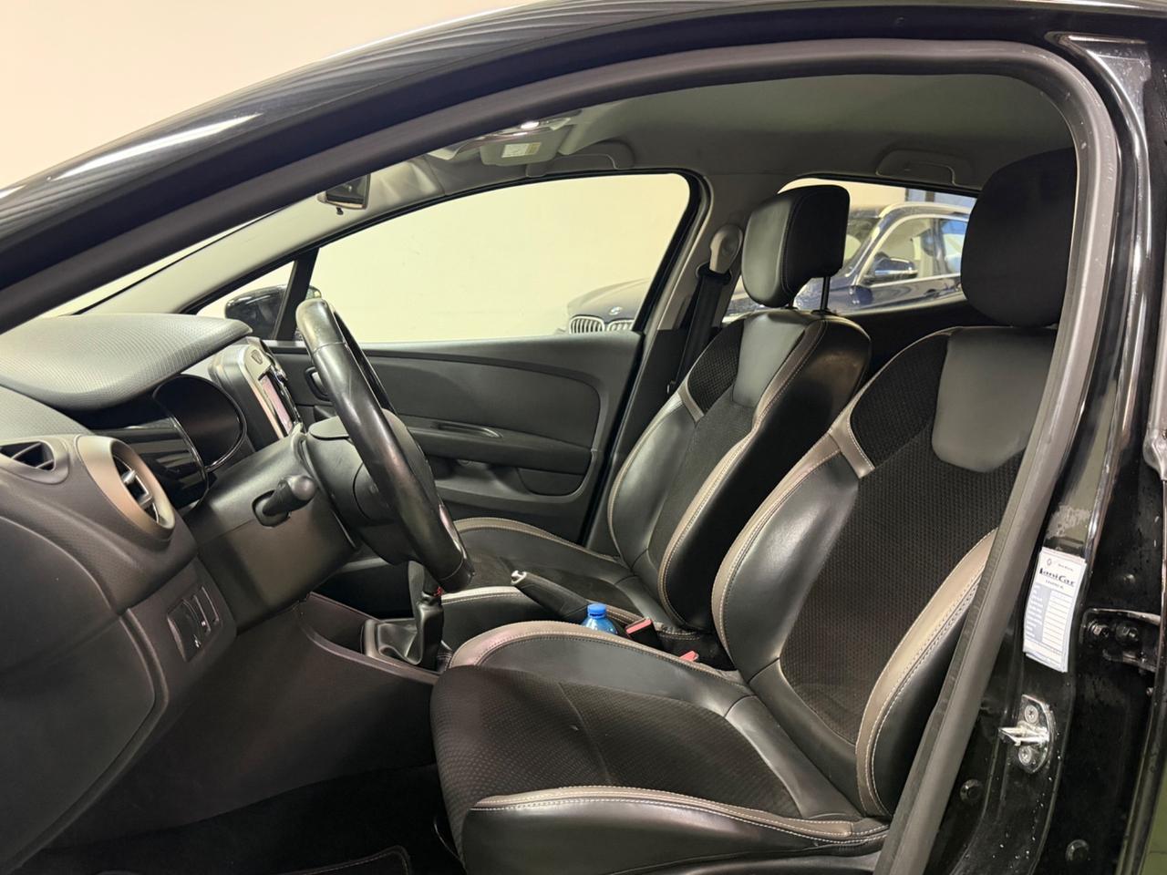 Renault Clio 1.2 75CV 5 porte Intens