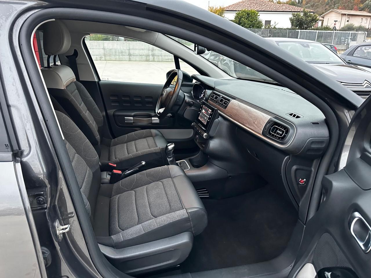 Citroen C3 PureTech 83 S&S Shine