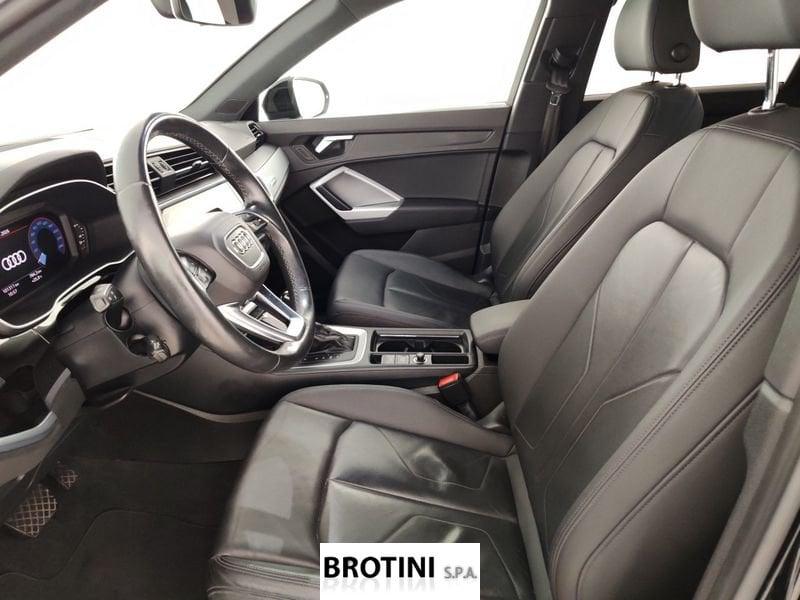 Audi Q3 45 TFSI quattro S tronic Business Advance