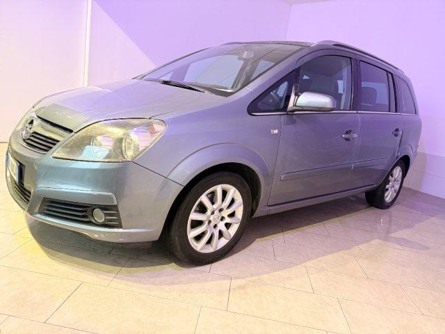 OPEL Zafira 1.8 16V VVT Cosmo