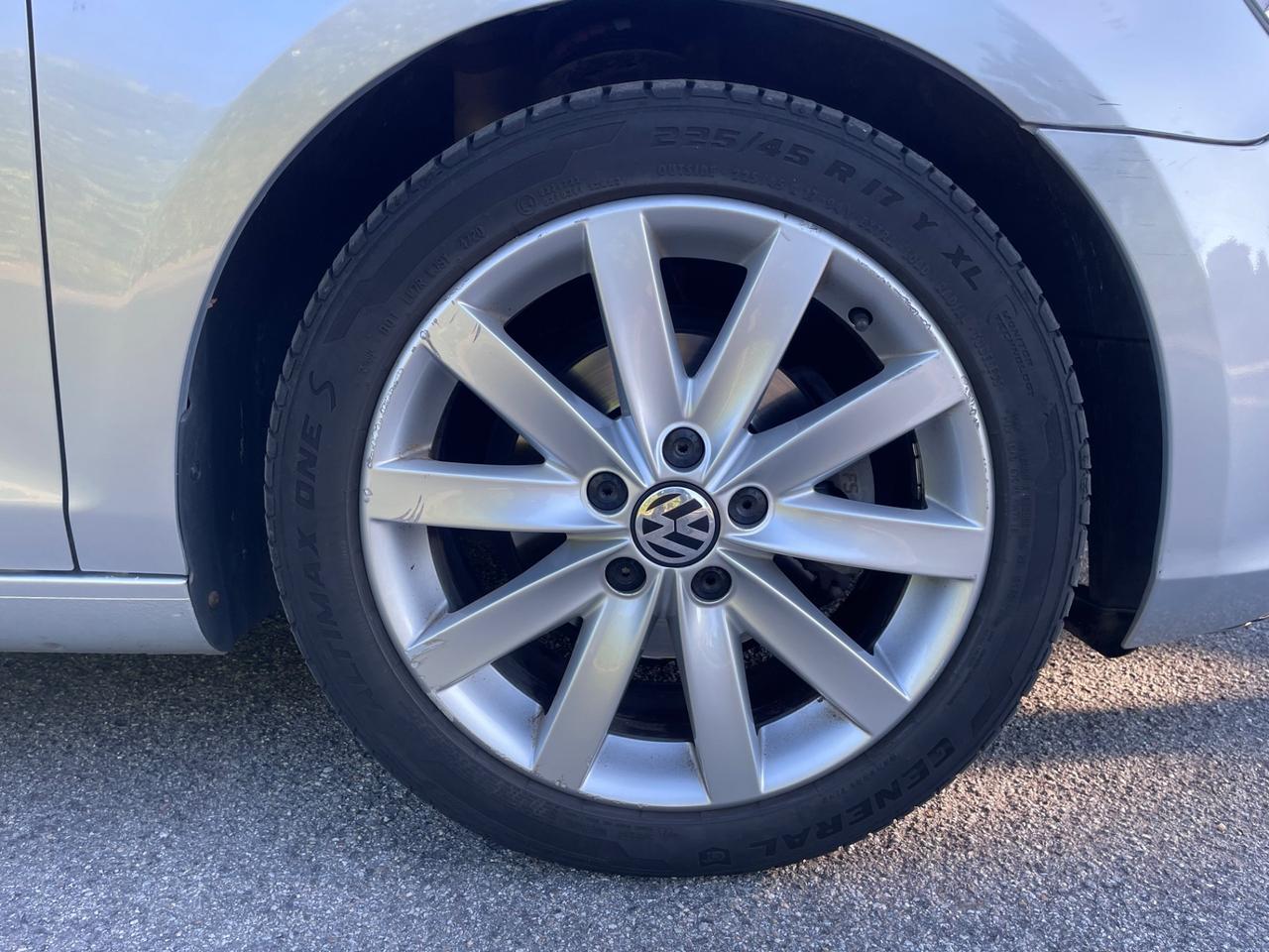 Volkswagen Golf 1.6 TDI DPF 5p. Highline*Neopatentati*Cerchi*