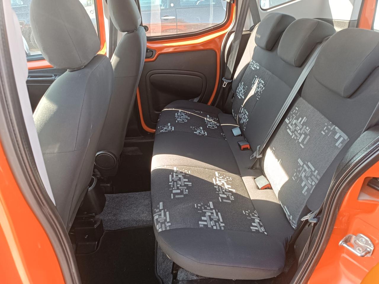 Fiat Qubo 1.3 MJT 75 CV Trekking