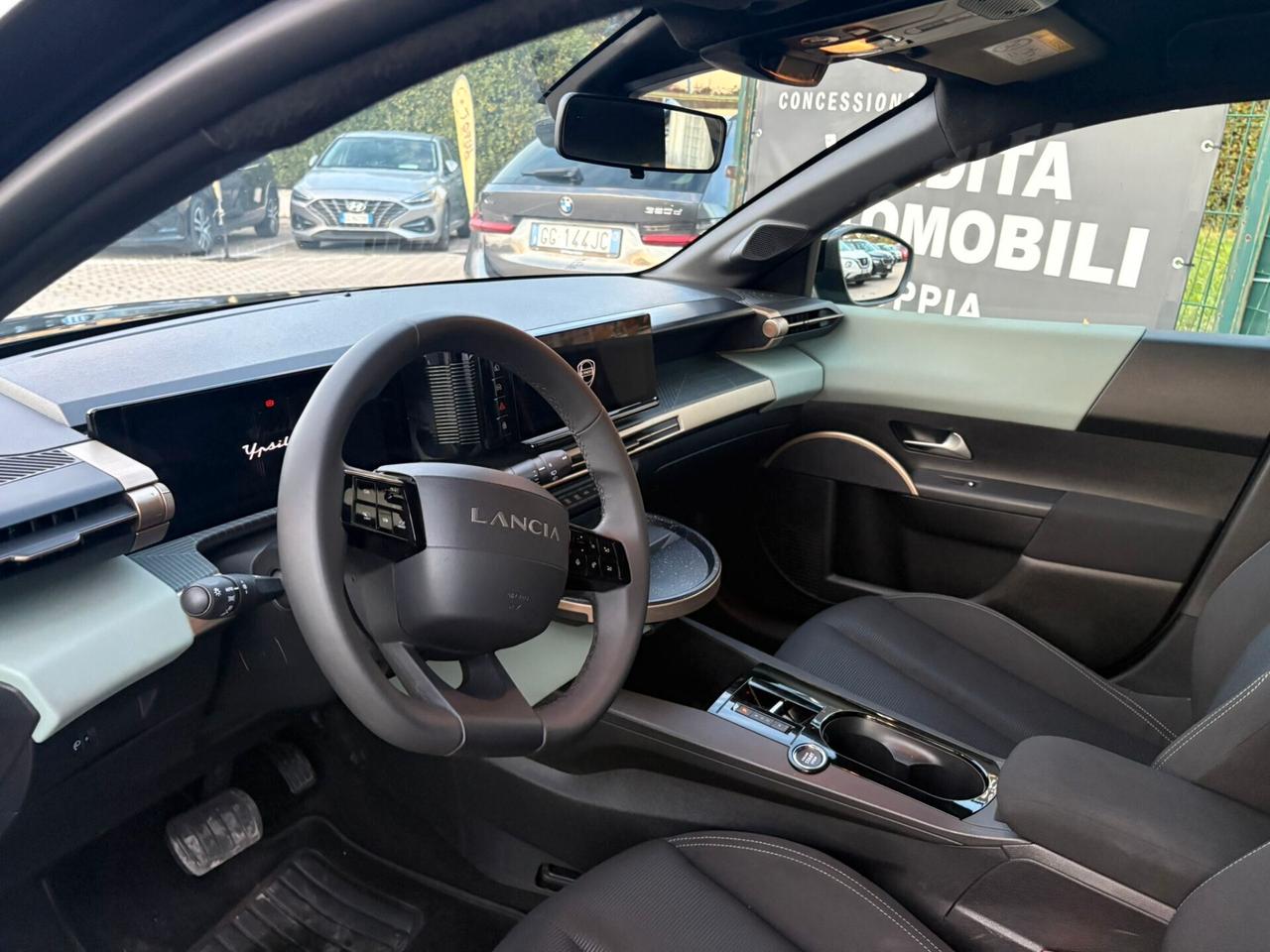 Lancia Ypsilon Hybrid e-DCT PROMO FINANZIAMENTO