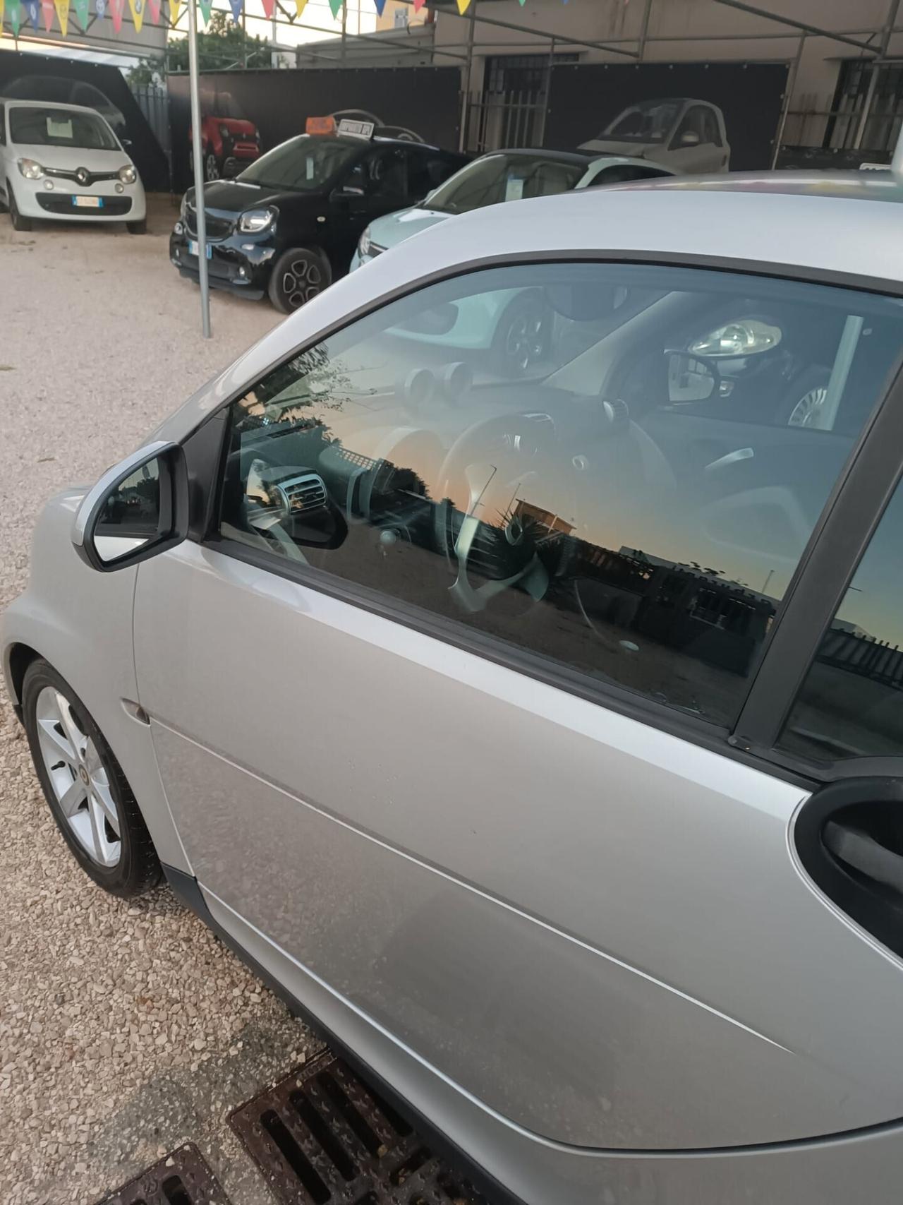 Smart ForTwo 1000 52 kW coupé pure