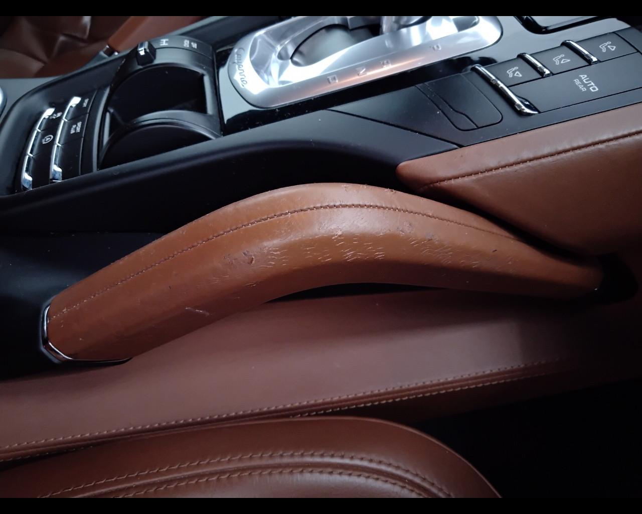 PORSCHE Cayenne II 2015 - Cayenne 3.0 tiptronic