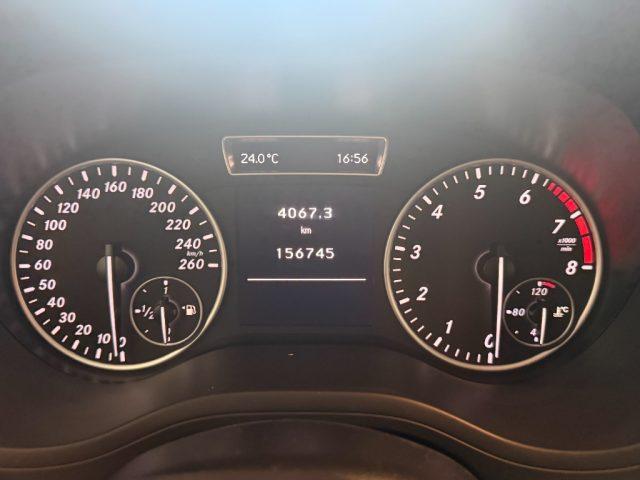 MERCEDES-BENZ B 180 Executive
