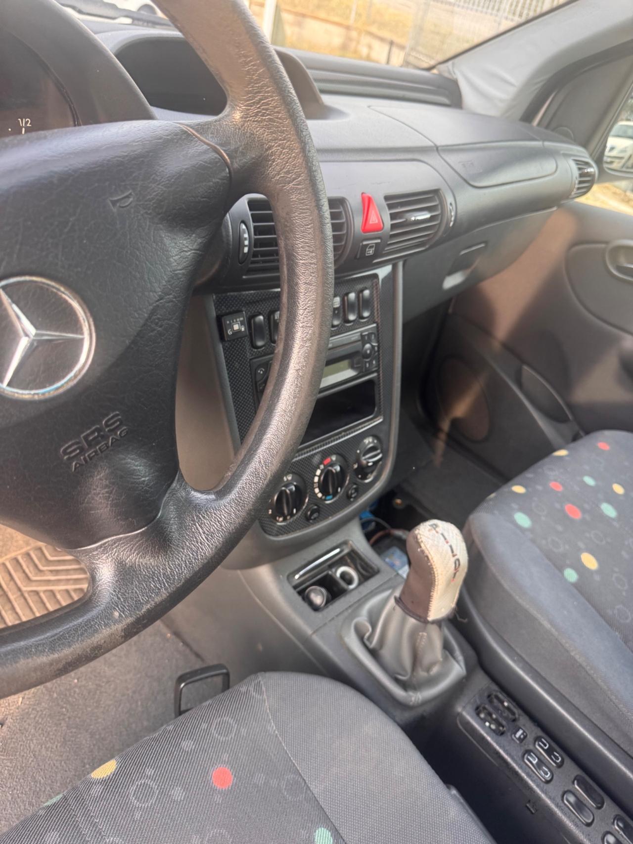 Mercedes-benz Vaneo 1.6 cat Family GPL