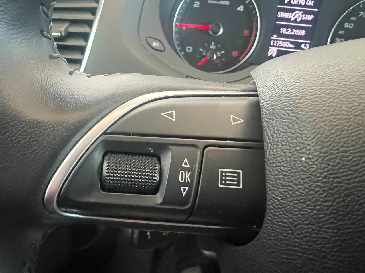 Audi Q3 2.0 TDI 120 CV Business ok neopatentati unico proprietario km 117.590