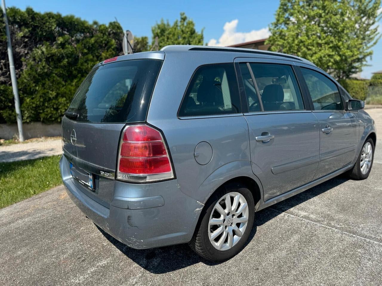 Opel Zafira 1.9 CDTI 120CV Cosmo